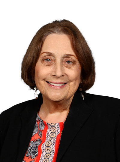 Sila Alegret-Bartel headshot